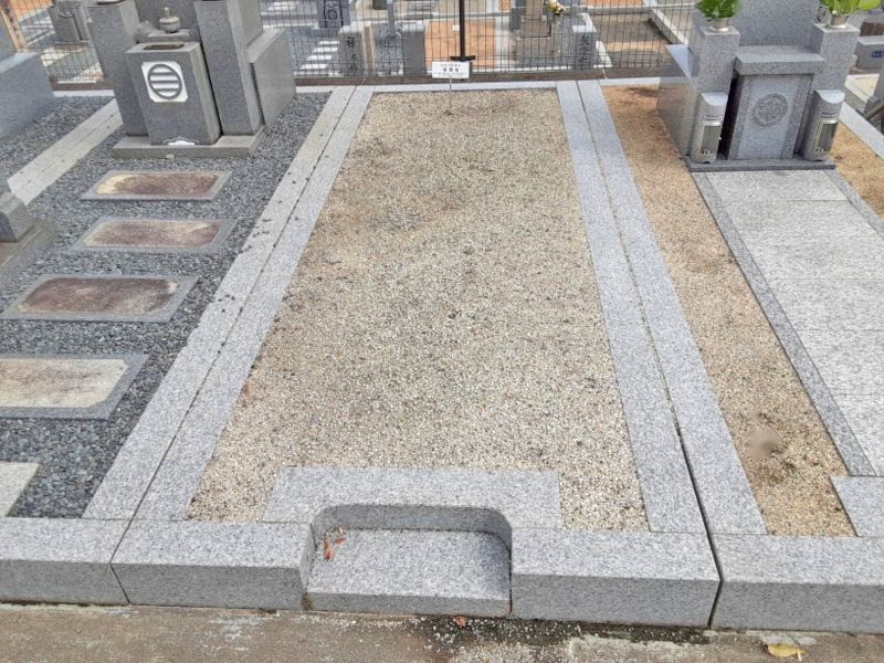 畝傍御坊共同墓地