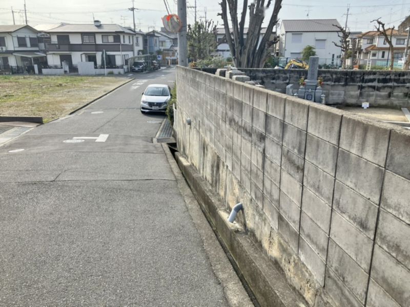 東池尻庄司庵墓地