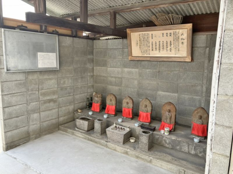 東池尻庄司庵墓地