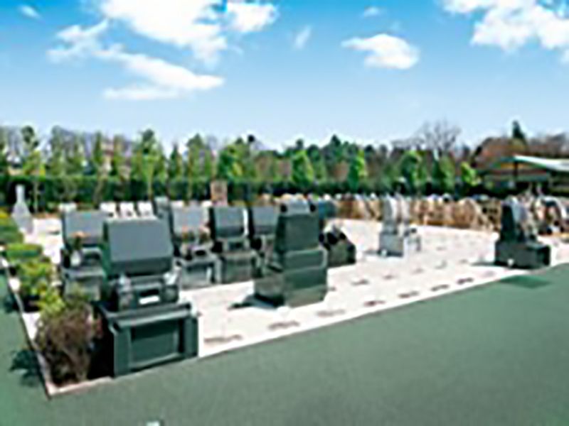 狭山やすらぎ霊園　御影石が美しい墓石