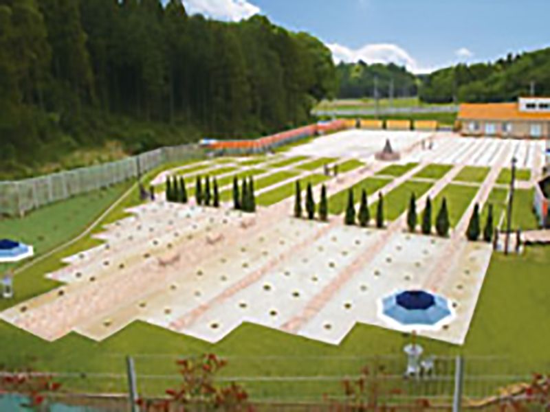 メモリアルスクエア佐倉　上から見た苑内