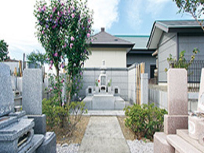 熊谷ひばりの森霊園　広い区画