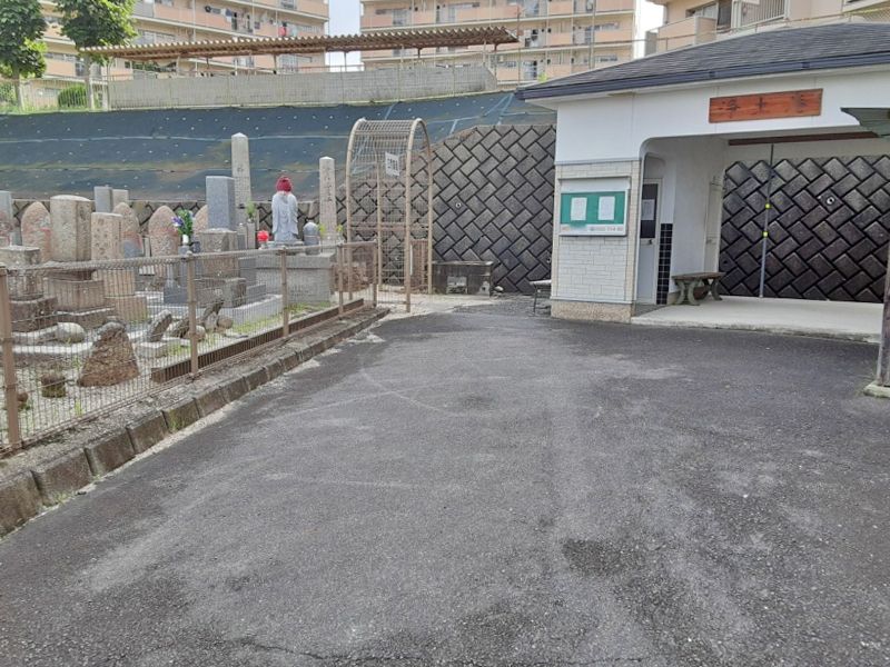 打上墓地