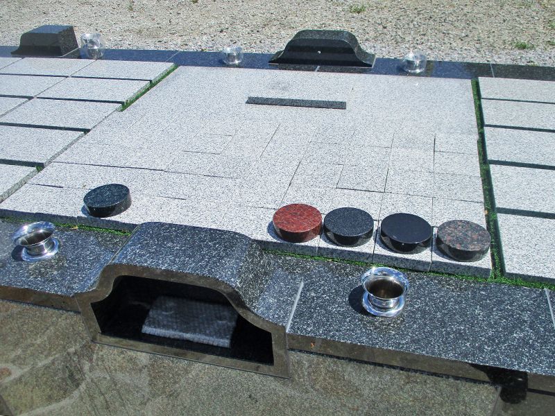 円山あんのん墓苑