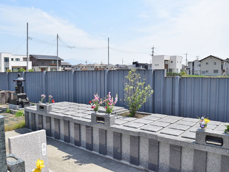 桜山共同墓地
