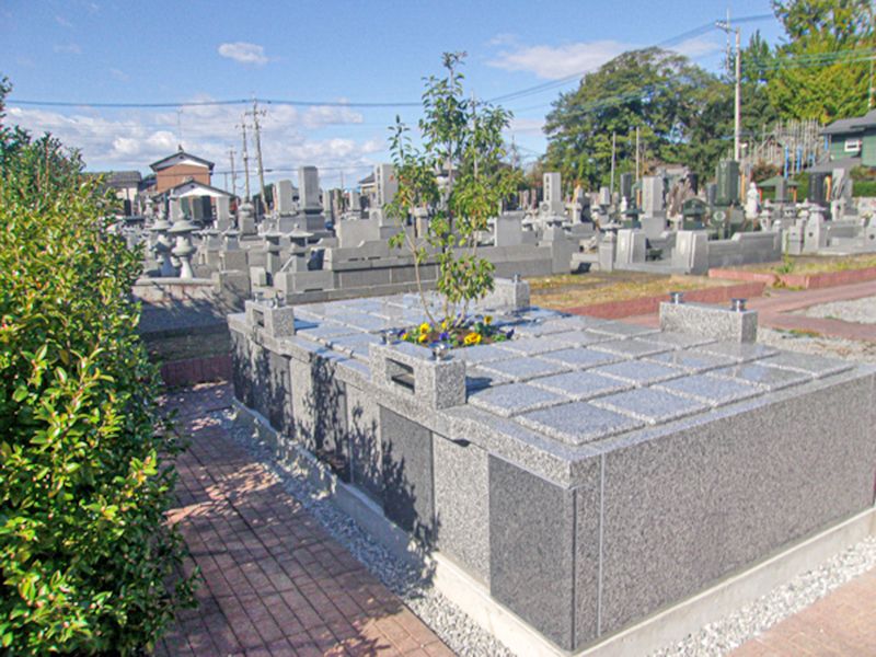 長慶寺 くまがや樹木葬「大樹」