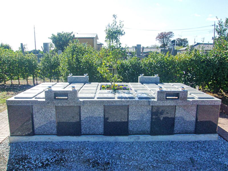 長慶寺 くまがや樹木葬「大樹」