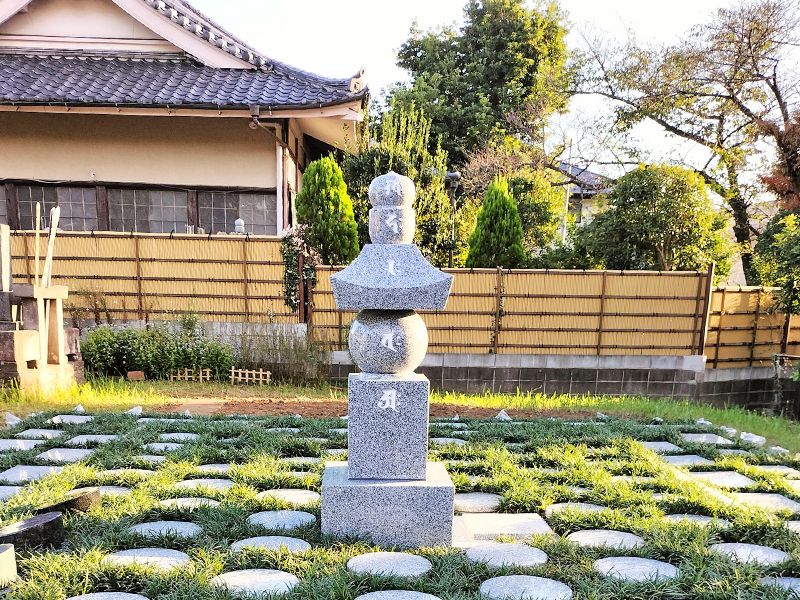 市川中山樹木葬墓苑