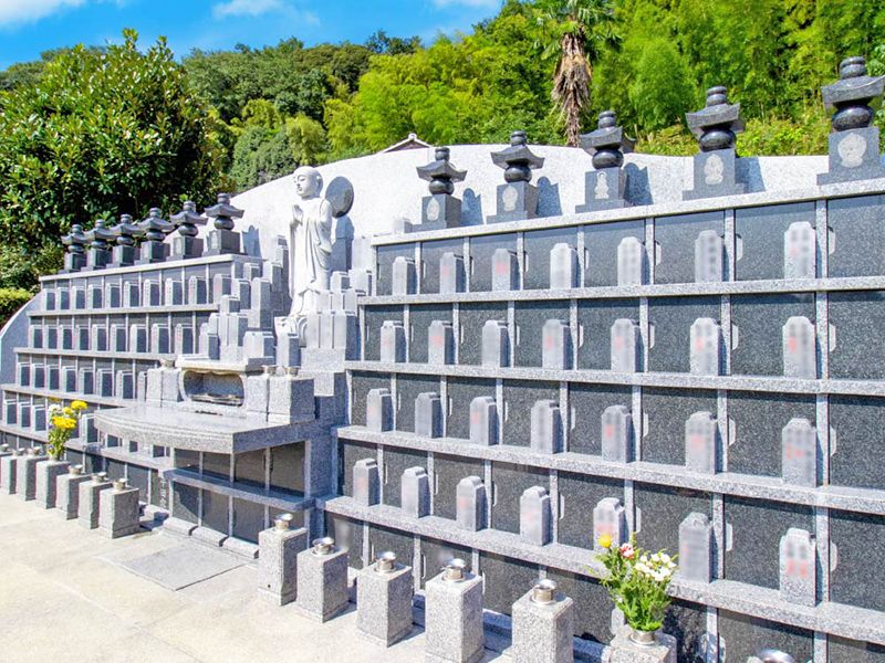 金澤寺墓苑