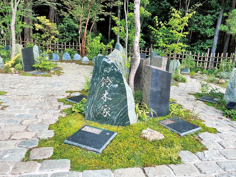 多摩聖地霊園