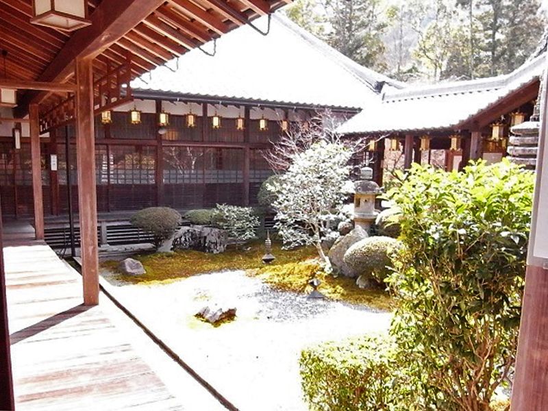 光明寺墓地