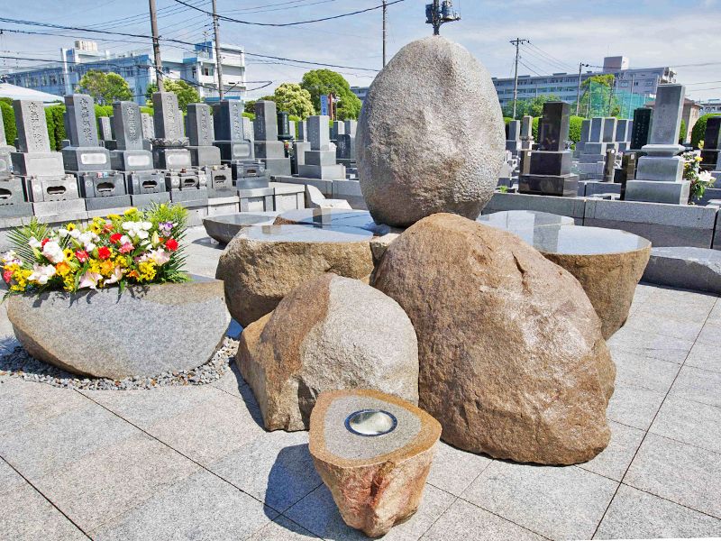 浄苑墓（永代供養付き、 イサム・ノグチを支えた石彫家 和泉正敏先生の作品）