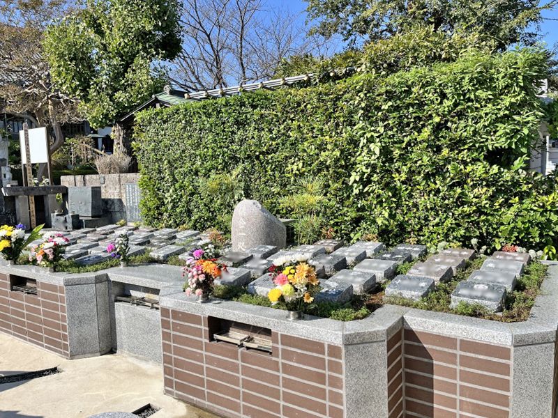 浄信寺「プレミアム栗橋静桜の里樹木葬墓地」