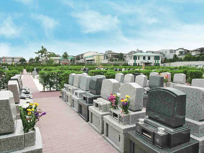 綾瀬蓼川霊園 天空の郷
