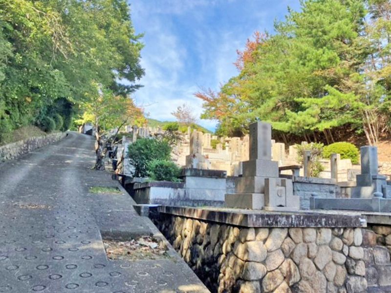 宝塚市営　西山霊園