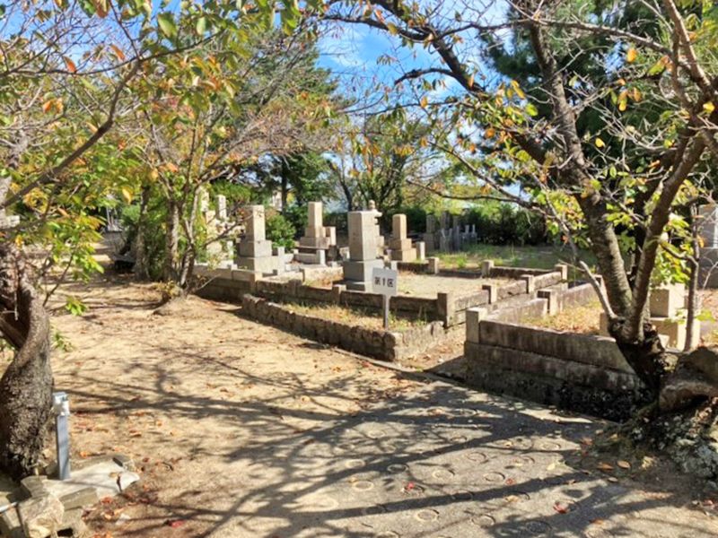 宝塚市営　西山霊園