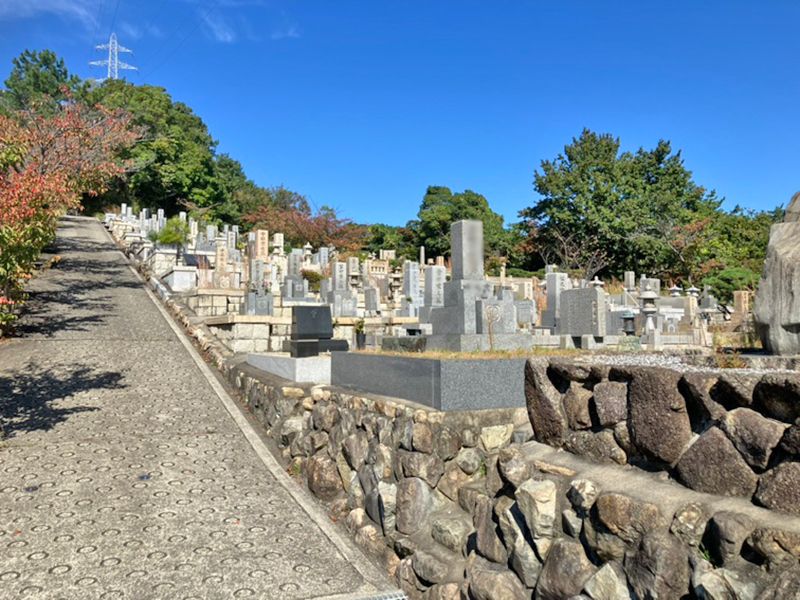 宝塚市営　西山霊園