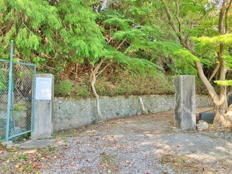 宝塚市営　西山霊園