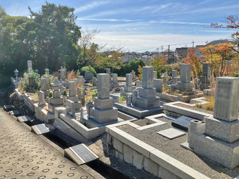 宝塚市営　西山霊園