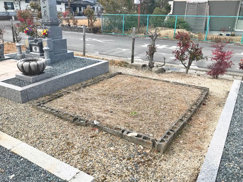 栗東市営 十里墓地