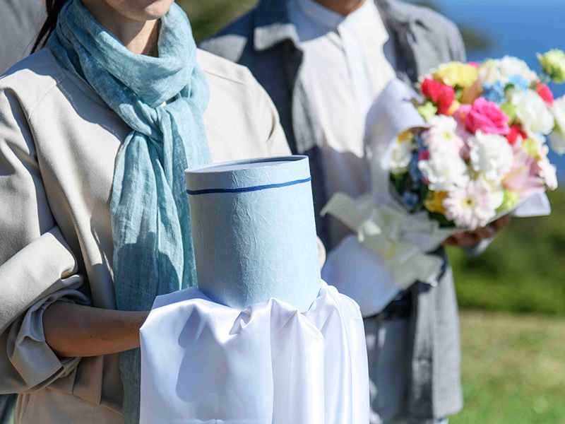 大地と一緒になる紙骨壺