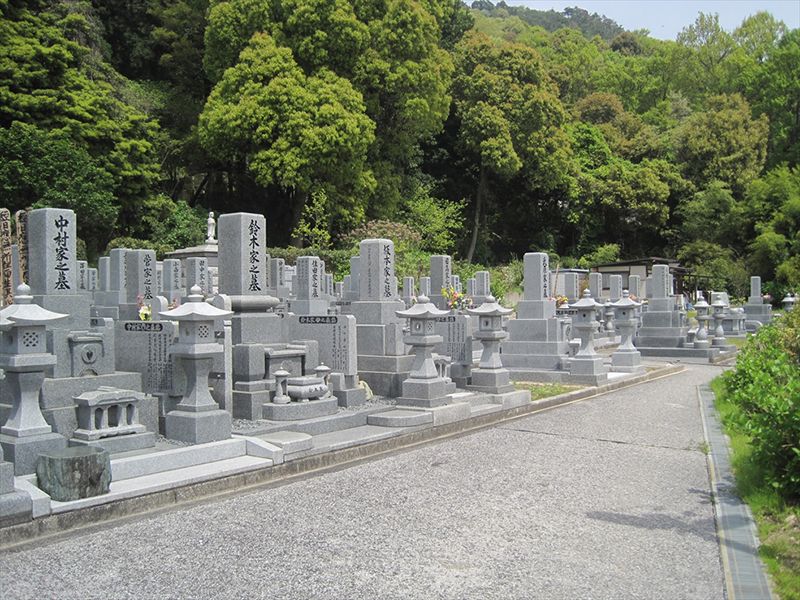 観音寺五日市墓苑