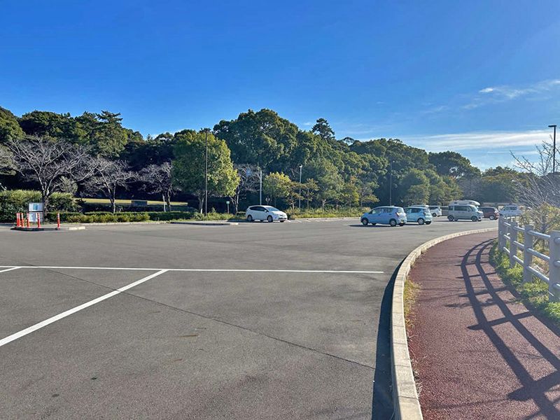 半田市営 成岩墓地