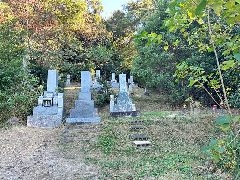 半田市営 成岩墓地