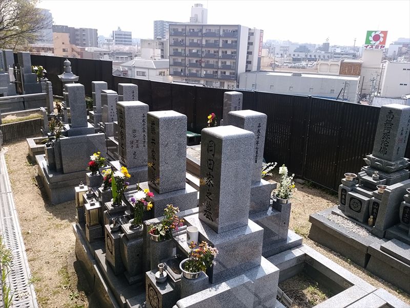 西照寺　禁野墓苑