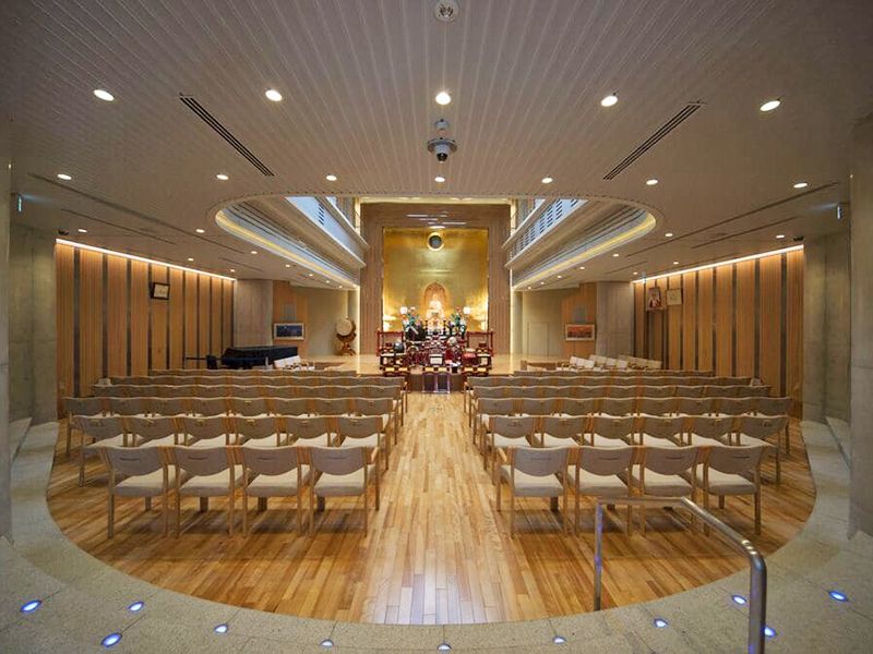 音響設備の整った本師堂