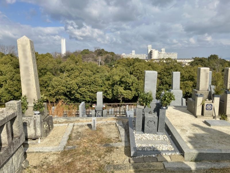 茶山台共同墓地（添尾共同墓地）