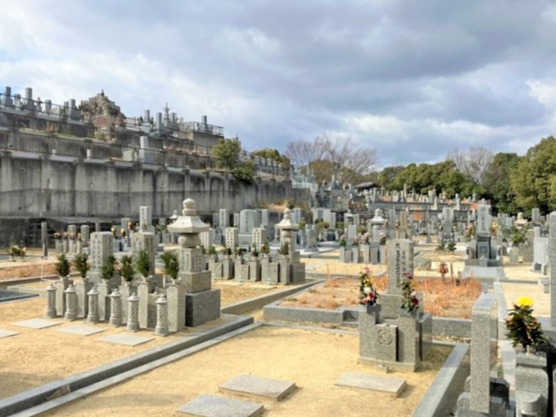 茶山台共同墓地（添尾共同墓地）