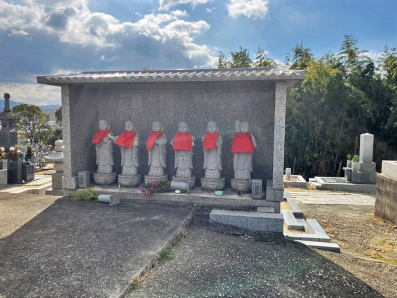 茶山台共同墓地（添尾共同墓地）