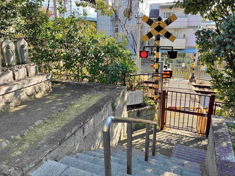 郡家西墓地