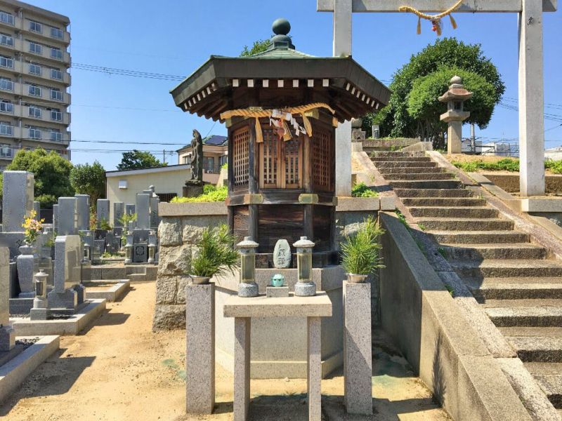 総持寺霊園