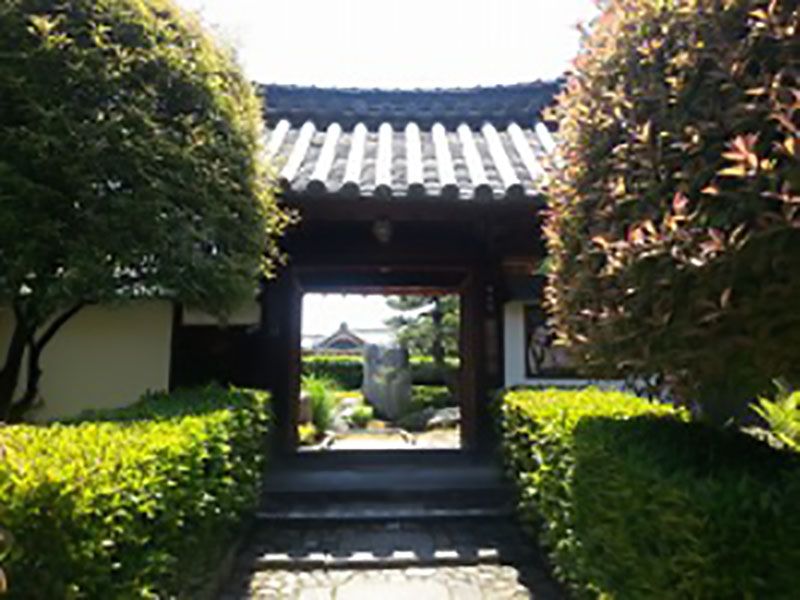 願成寺墓地