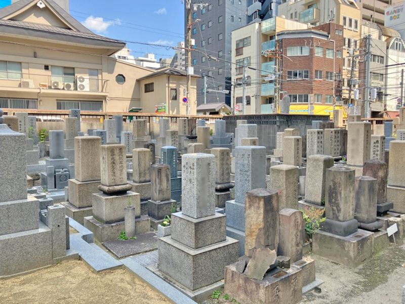 圓通院墓地