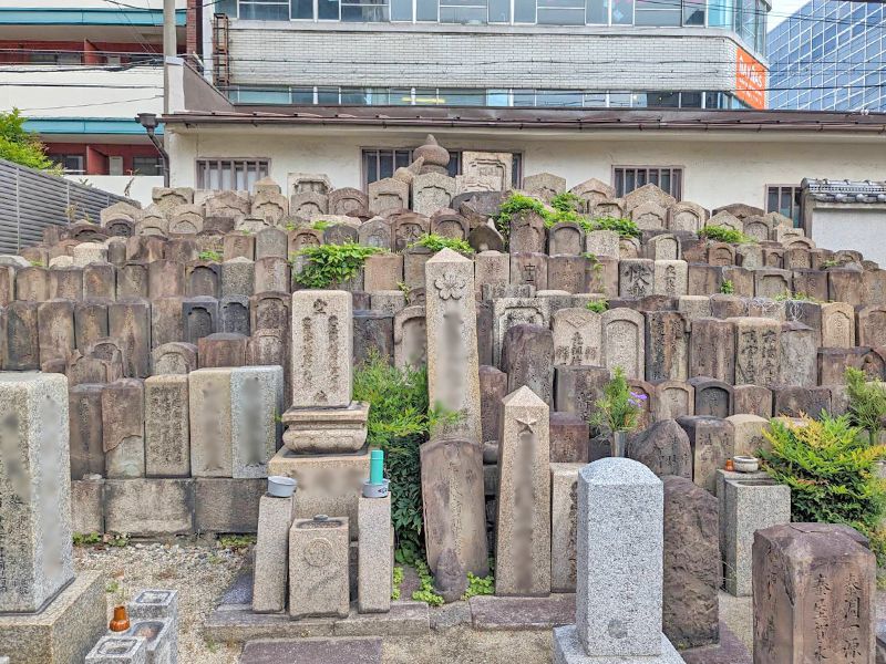 圓通院墓地