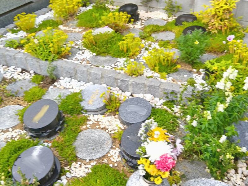 ロイヤル野田つつじの郷樹木葬墓地