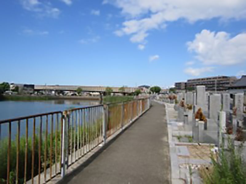 浜寺船尾霊園