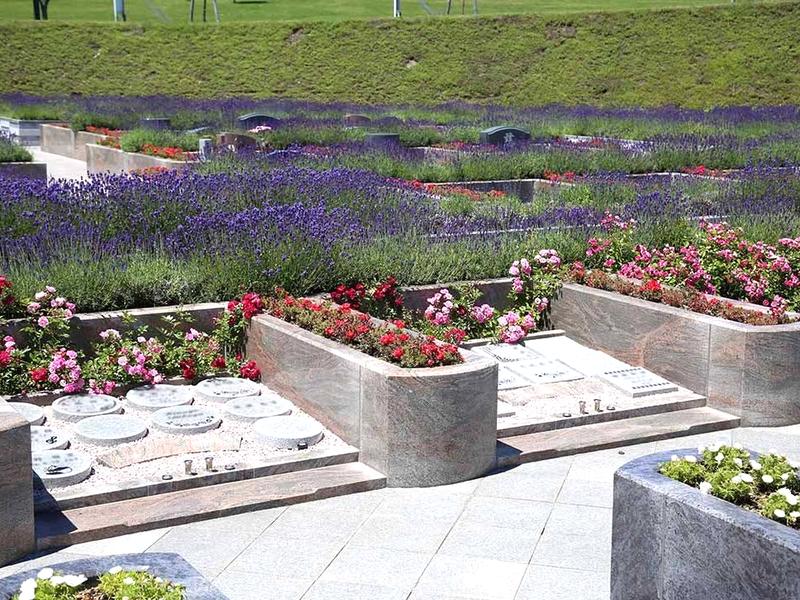 真駒内滝野霊園