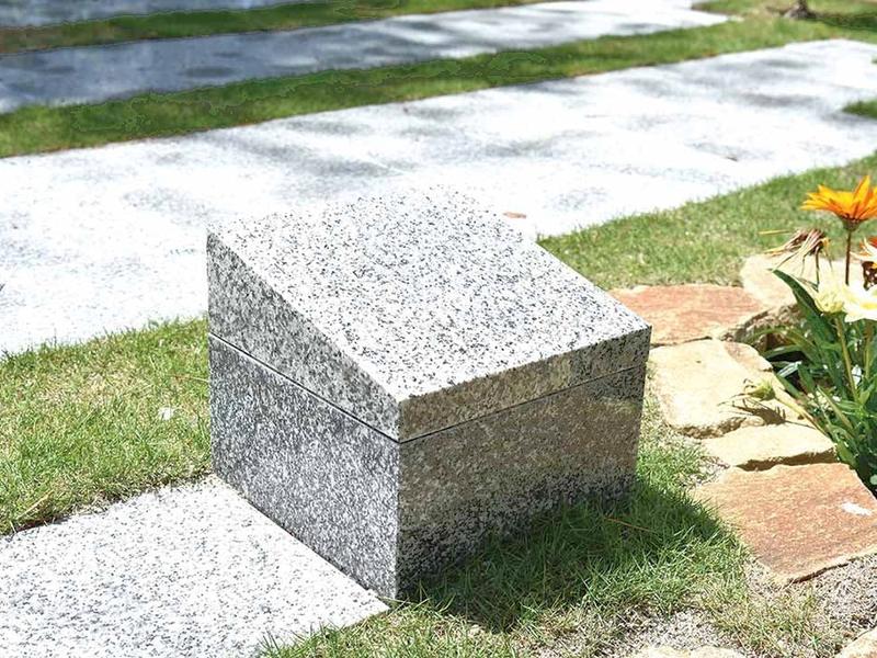 樹木葬：家族墓