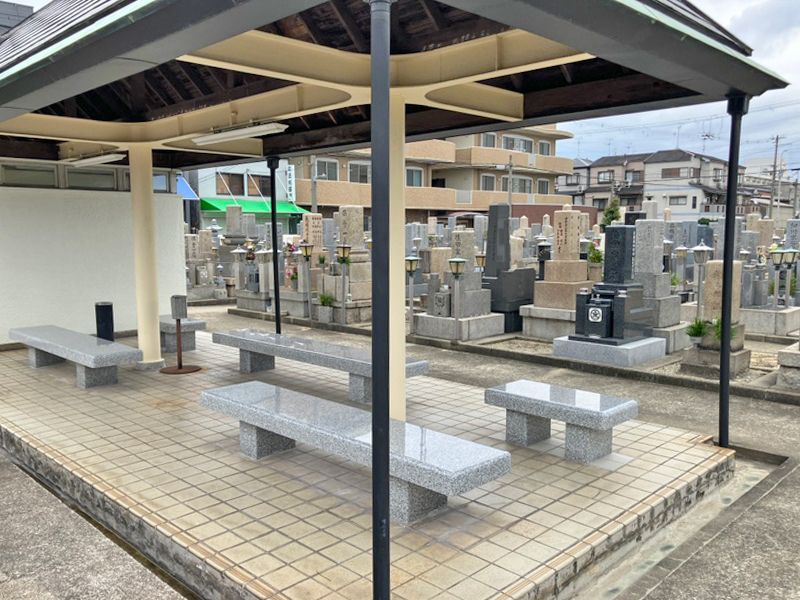 矢田冨田町墓地