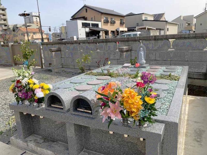 樹木葬「合掌地蔵」