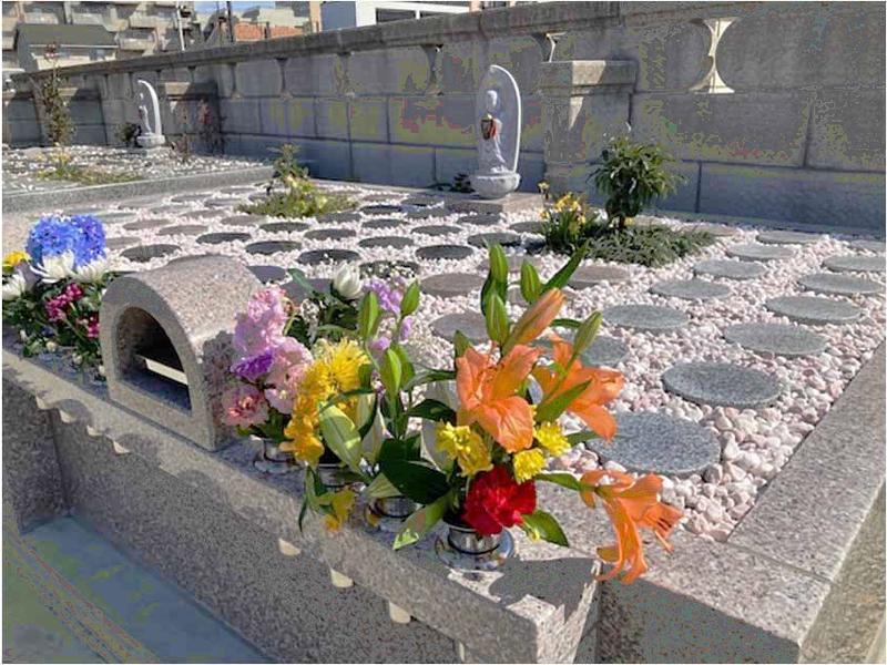 樹木葬「舟型地蔵」