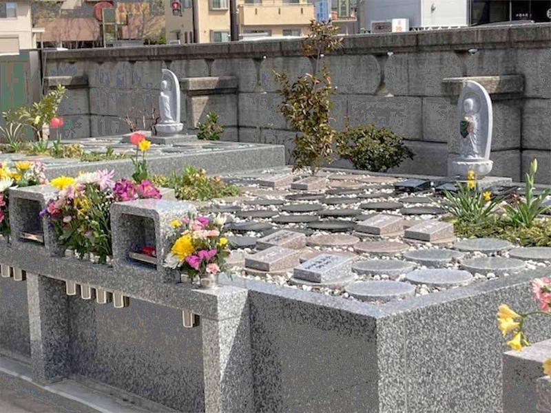 樹木葬「舟型地蔵」