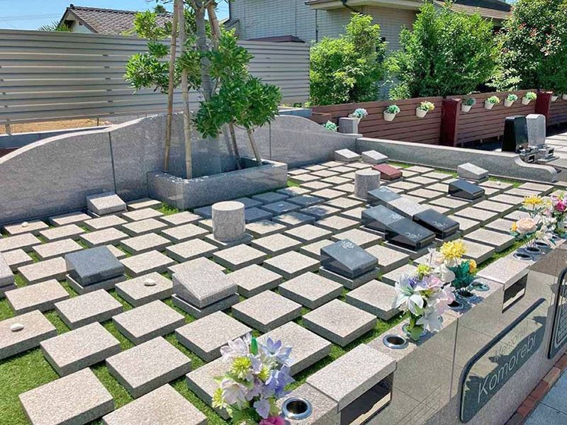 ご家族ごと個別の石碑が付きます