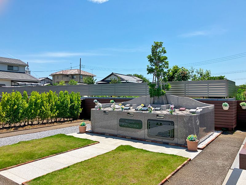 ゆったりとしたゆとりのあるお参りスペース