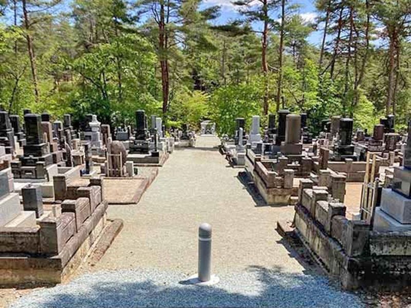 一般墓が建立される園内風景