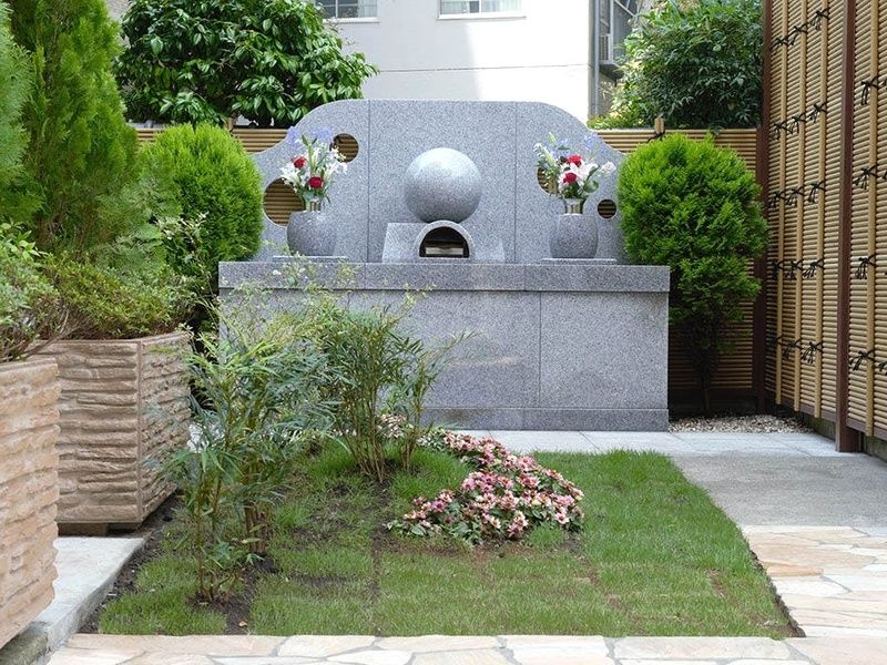 麻布称名寺　庭苑墓・樹木葬・合同墓